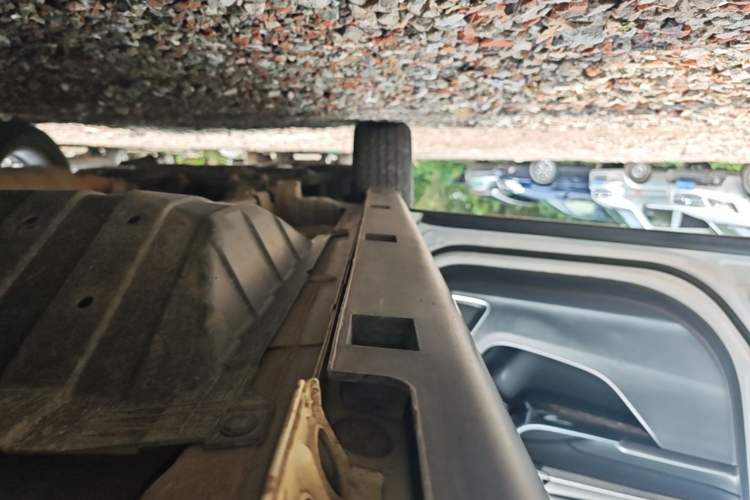 Used Dongfeng Aeolus AX7 2020 1.6T Automatic AI Pioneer Model China VI Standard Left Side Sill