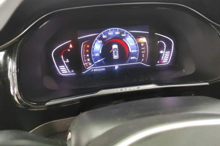 Used Dongfeng Aeolus AX7 2020 1.6T Automatic AI Pioneer Model China VI Standard Odometer Close Up
