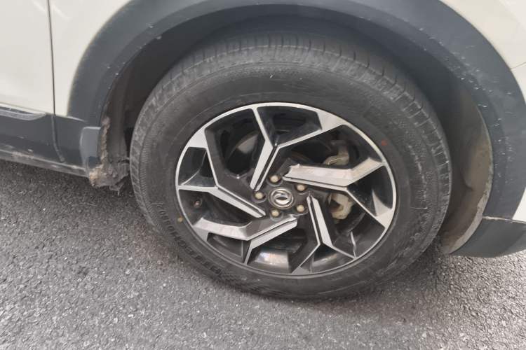 Used Dongfeng Aeolus AX7 2020 1.6T Automatic AI Navigation Model China VI Standard Right Front Wheel Hub