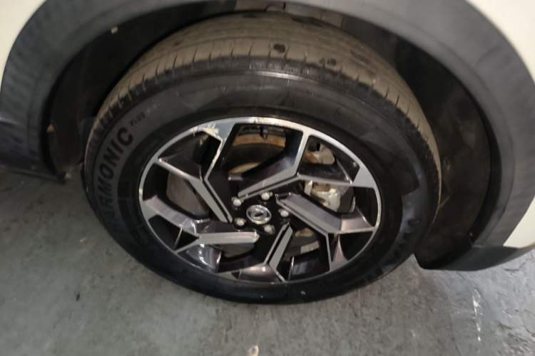 Used Dongfeng Aeolus AX7 2020 1.6T Automatic AI Navigation Model China VI Standard Right Rear Wheel Hub