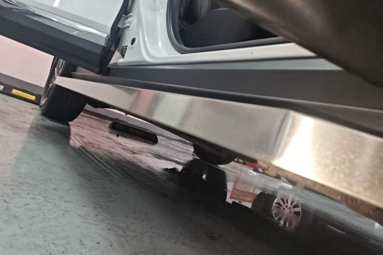 Used Dongfeng Aeolus AX7 2020 1.6T Automatic AI Pioneer Model China VI Standard Right Side Sill