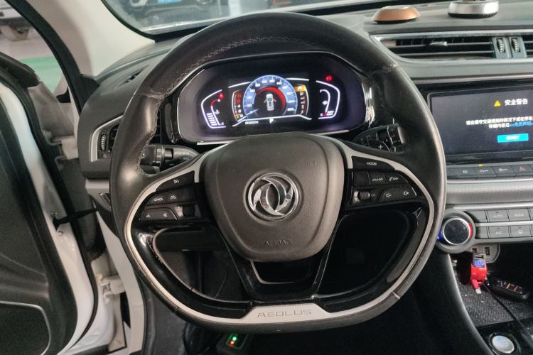 Used Dongfeng Aeolus AX7 2020 1.6T Automatic AI Navigation Model China VI Standard Steering Wheel
