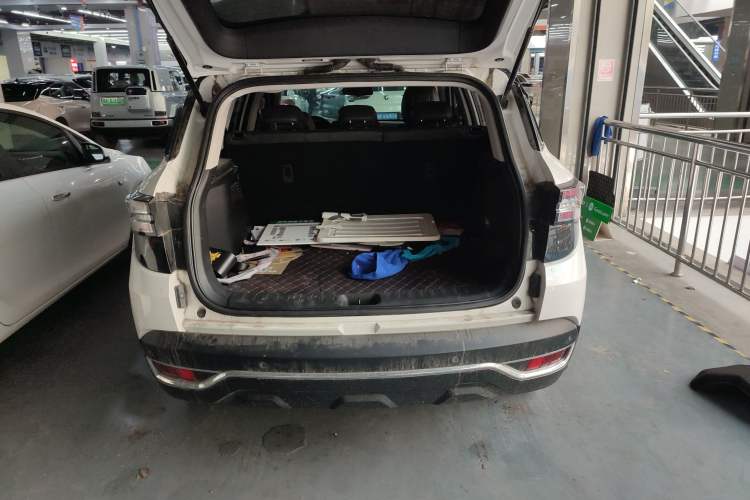 Used Dongfeng Aeolus AX7 2020 1.6T Automatic AI Navigation Model China VI Standard Trunk