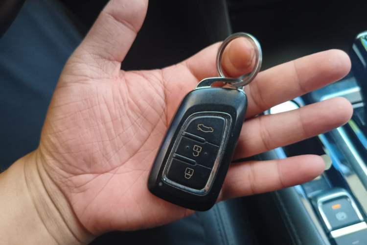 Used Dongfeng Aeolus AX7 2020 1.6T Automatic AI Flagship Version China VI Standard Vehicle Key