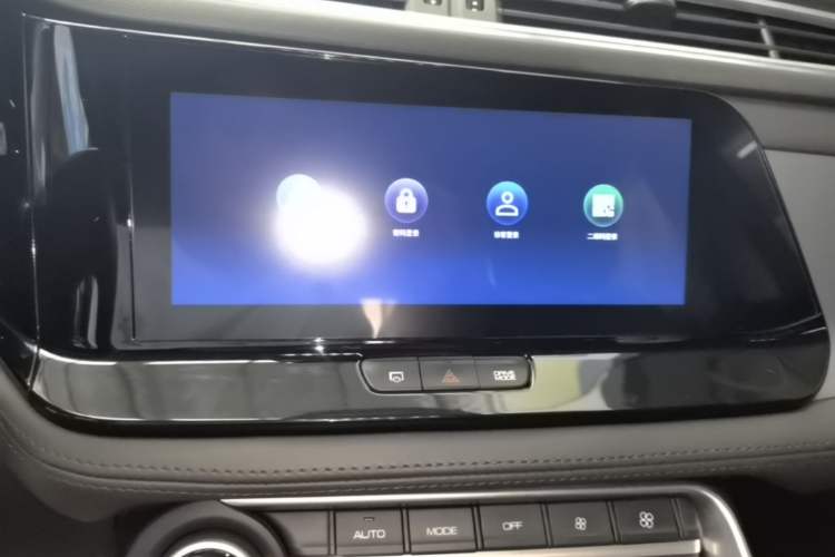 Used Dongfeng Aeolus AX7 2021 PRO 1.6T Automatic Jullang Edition Audio And AC Panel