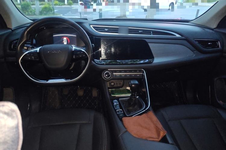 Used Dongfeng Aeolus AX7 2021 1.5T Manual ZhiXiang Edition Center Console