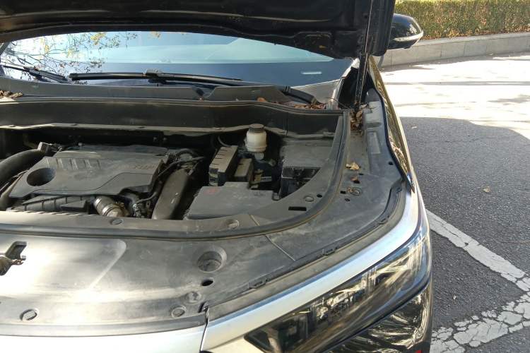 Used Dongfeng Aeolus AX7 2021 PRO 1.6T Automatic Smart Edition Engine Bay Left