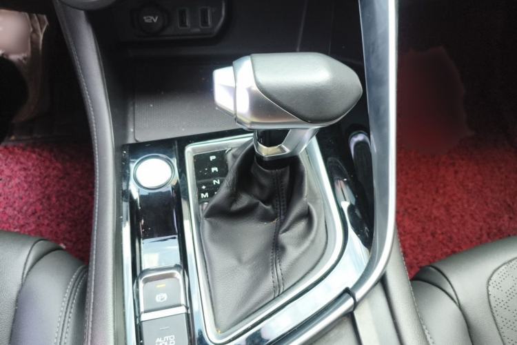 Used Dongfeng Aeolus AX7 2021 1.6T Automatic Zhiyue Edition Gear Lever