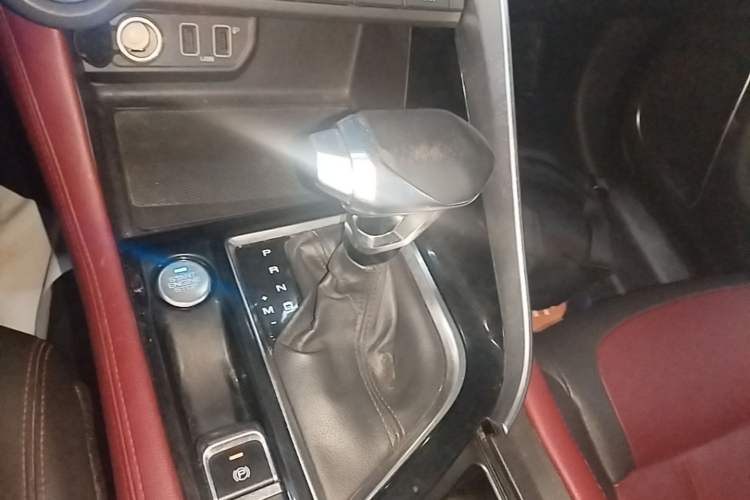 Used Dongfeng Aeolus AX7 2021 PRO 1.6T Automatic Smart Edition Gear Lever