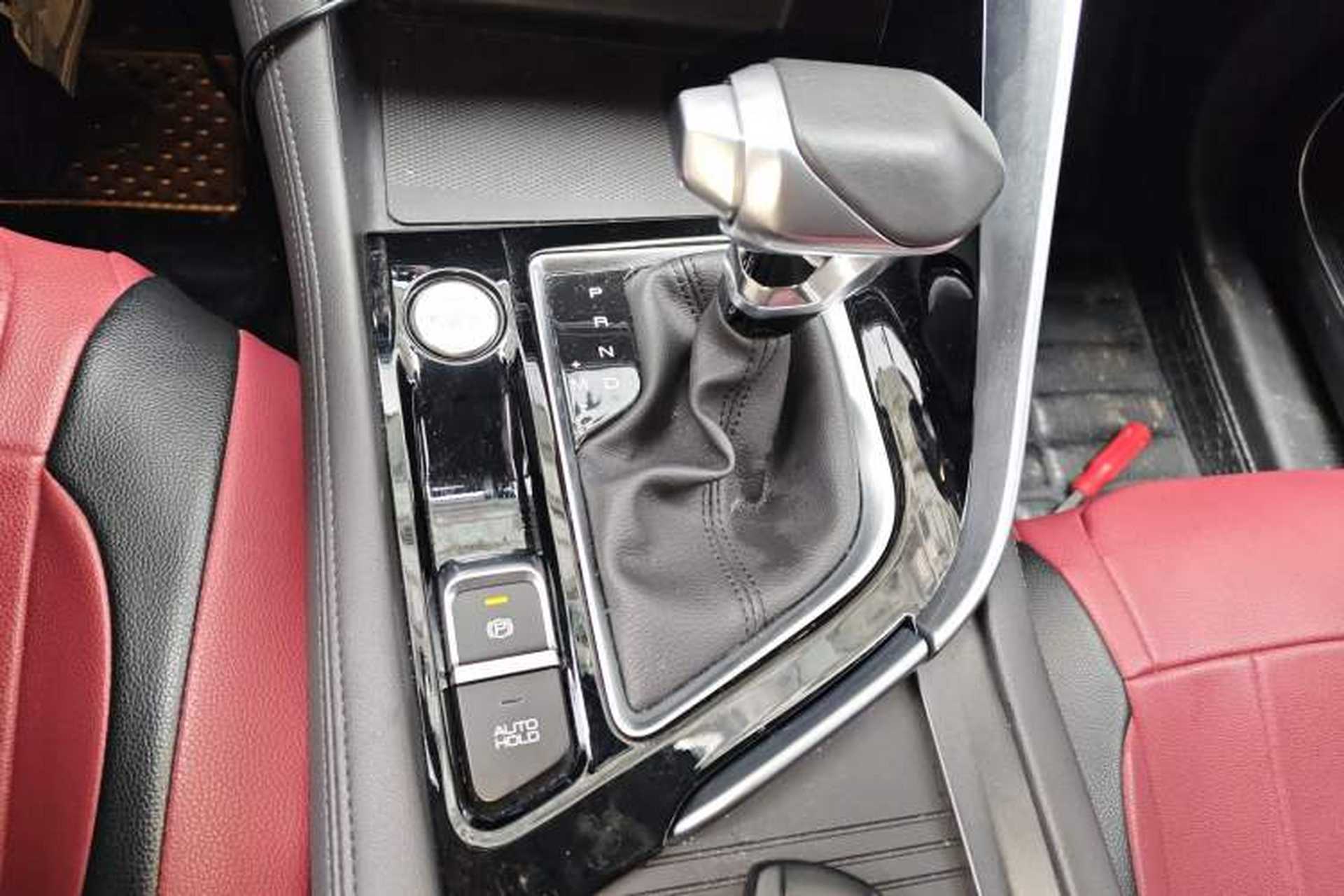 Used Dongfeng Aeolus AX7 2021 1.6T Automatic Zhiyue Edition Gear Lever