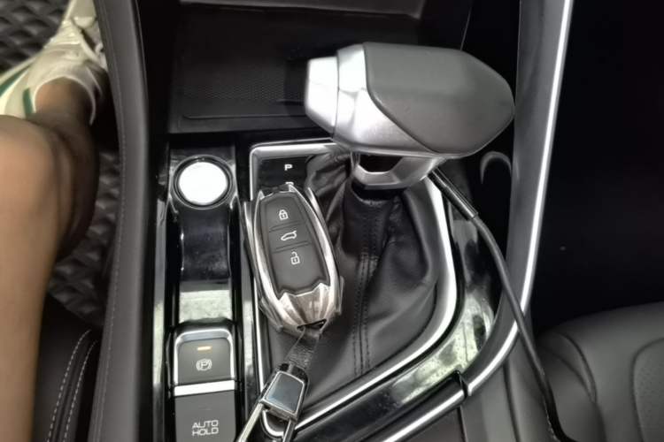 Used Dongfeng Aeolus AX7 2021 PRO 1.6T Automatic Jullang Edition Gear Lever