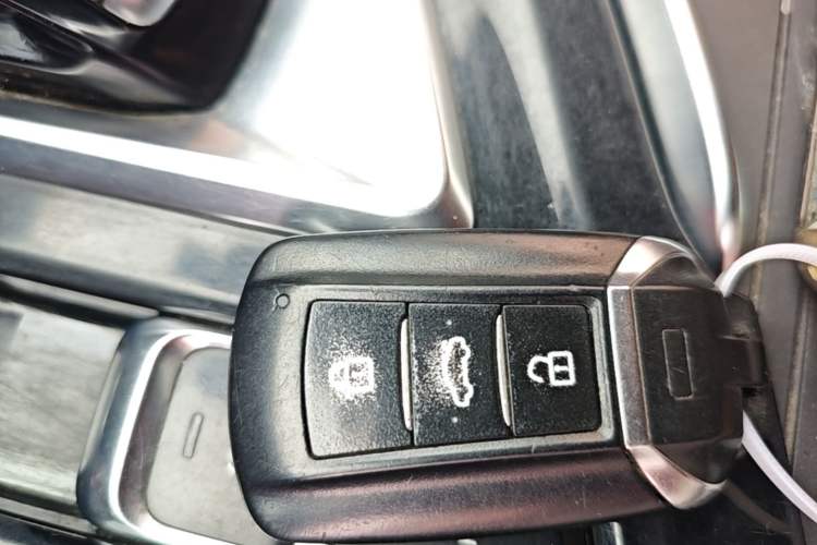 Used Dongfeng Aeolus AX7 2021 PRO 1.6T Automatic Glory Edition Interior 1