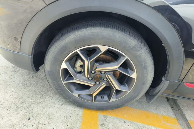 Used Dongfeng Aeolus AX7 2021 PRO 1.6T Automatic Intelligent Driving Edition Left Front Wheel Hub