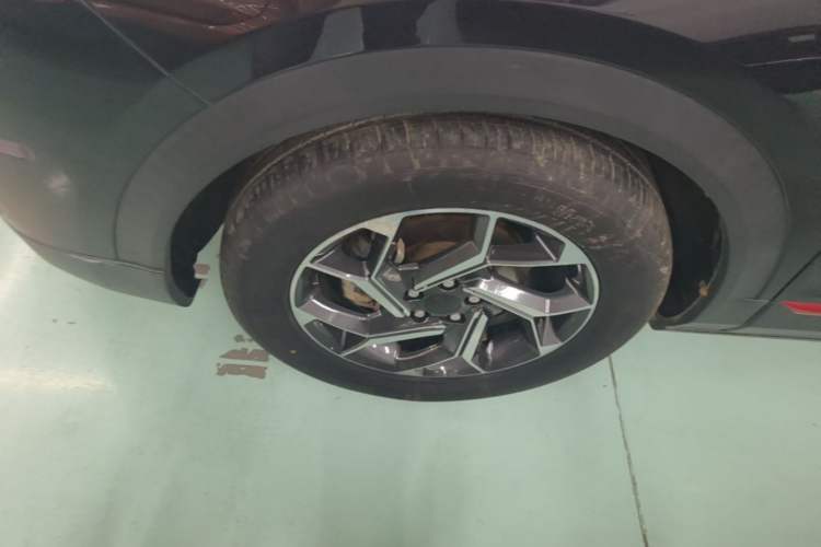 Used Dongfeng Aeolus AX7 2021 PRO 1.6T Automatic Jullang Edition Left Front Wheel Hub
