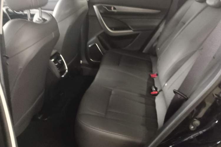 Used Dongfeng Aeolus AX7 2021 PRO 1.6T Automatic Intelligent Driving Edition Left Rear Seat