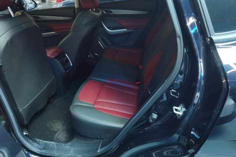 Used Dongfeng Aeolus AX7 2021 PRO 1.6T Automatic Intelligent Driving Edition Left Rear Seat