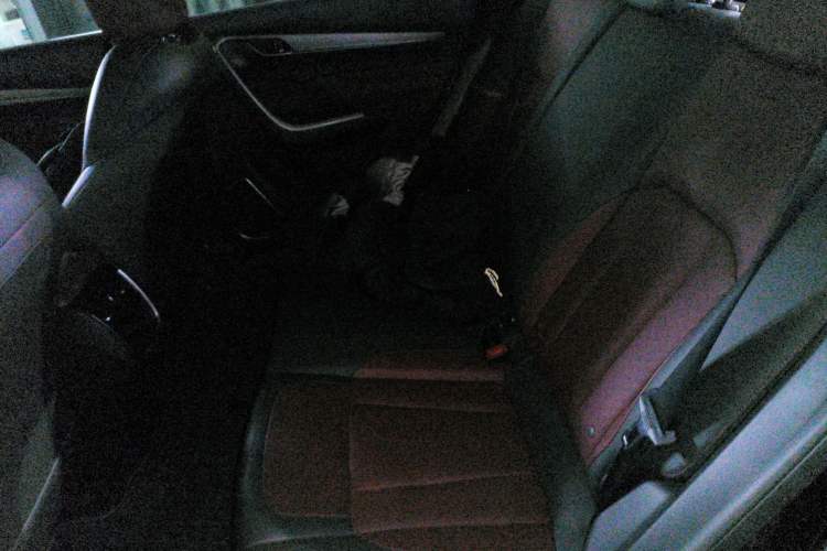 Used Dongfeng Aeolus AX7 2021 PRO 1.6T Automatic Smart Edition Left Rear Seat