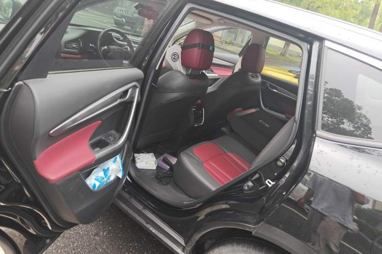 Used Dongfeng Aeolus AX7 2021 PRO 1.6T Automatic Intelligent Driving Edition Left Rear Seat