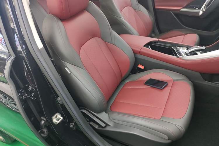 Used Dongfeng Aeolus AX7 2021 PRO 1.6T Automatic Smart Edition Right Front Seat
