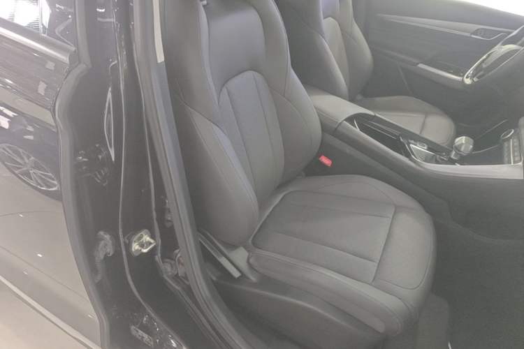 Used Dongfeng Aeolus AX7 2021 1.6T Automatic Zhiyue Edition Right Front Seat