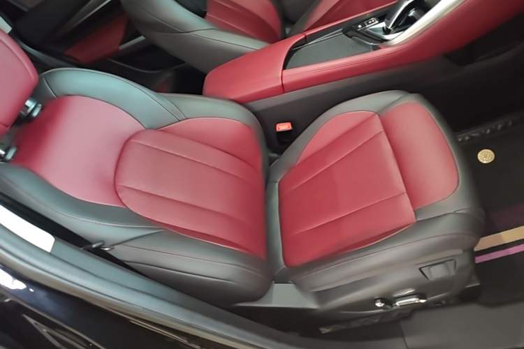 Used Dongfeng Aeolus AX7 2021 PRO 1.6T Automatic Glory Edition Right Front Seat