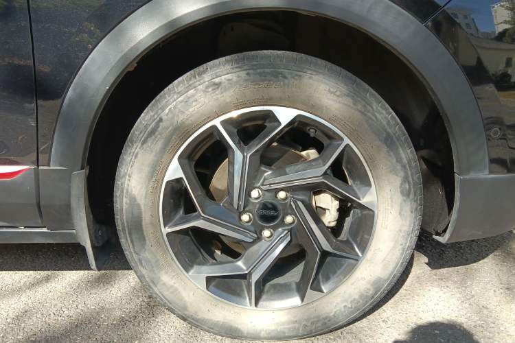 Used Dongfeng Aeolus AX7 2021 PRO 1.6T Automatic Smart Edition Right Front Wheel Hub