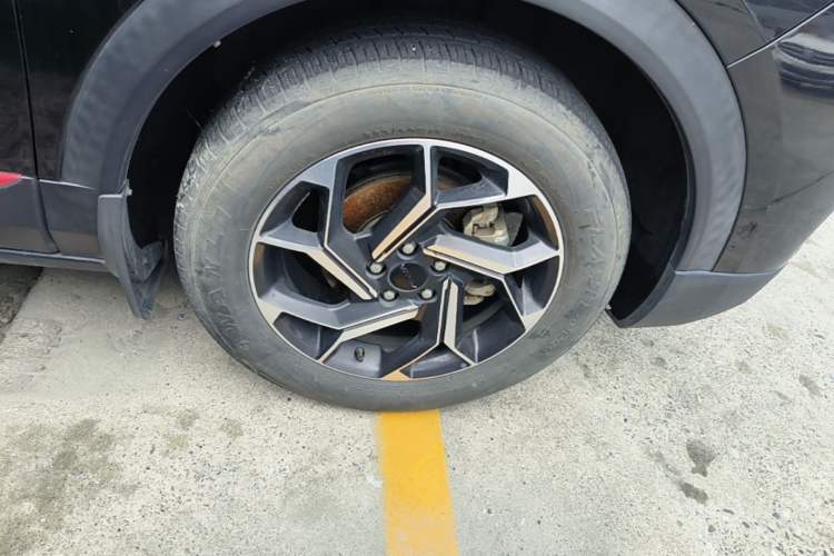 Used Dongfeng Aeolus AX7 2021 PRO 1.6T Automatic Intelligent Driving Edition Right Rear Wheel Hub