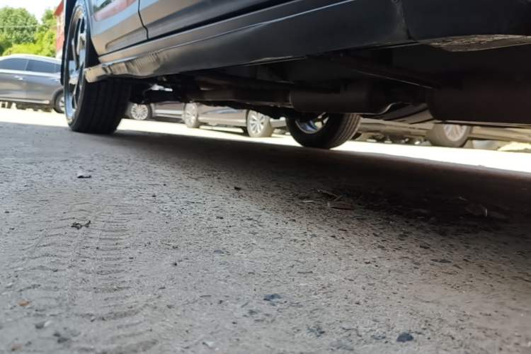 Used Dongfeng Aeolus AX7 2021 PRO 1.6T Automatic Jullang Edition Right Side Sill