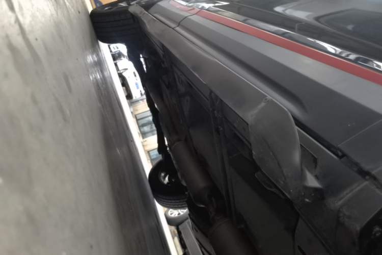 Used Dongfeng Aeolus AX7 2021 PRO 1.6T Automatic Jullang Edition Right Side Sill