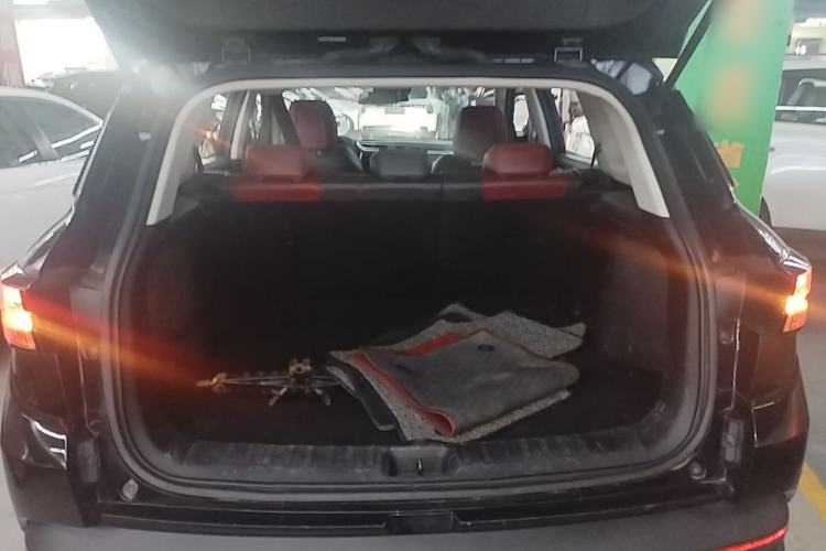 Used Dongfeng Aeolus AX7 2021 PRO 1.6T Automatic Smart Edition Trunk