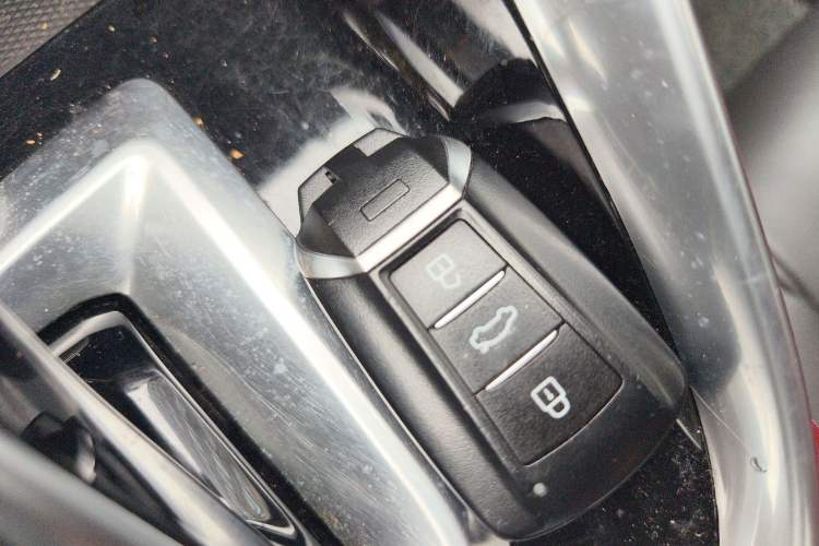 Used Dongfeng Aeolus AX7 2021 PRO 1.6T Automatic Intelligent Driving Edition Vehicle Key