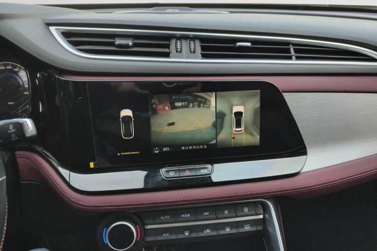 Used Dongfeng Aeolus AX7 2021 PRO 1.6T Automatic Glory Edition Audio And AC Panel