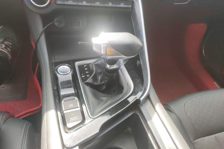 Used Dongfeng Aeolus AX7 2021 1.6T Automatic Zhiyue Edition Gear Lever
