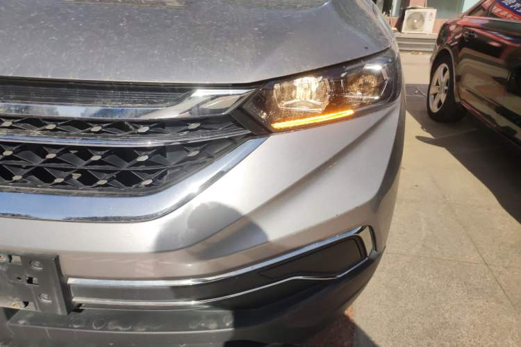 Used Dongfeng Aeolus AX7 2021 1.6T Automatic Zhiyue Edition Left Front Headlight