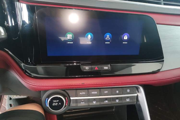 Used Dongfeng Aeolus AX7 2021 PRO 1.6T Automatic Smart Edition Audio And AC Panel