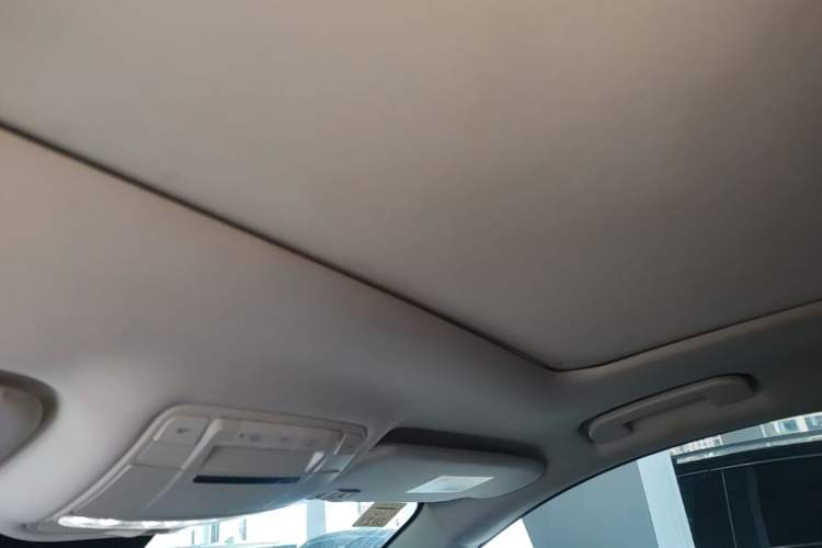 Used Dongfeng Aeolus AX7 2021 PRO 1.6T Automatic Smart Edition Headliner