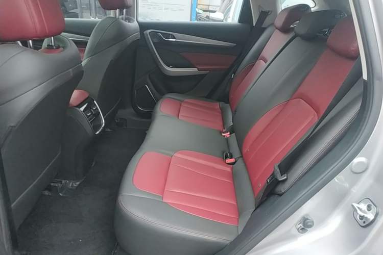 Used Dongfeng Aeolus AX7 2021 PRO 1.6T Automatic Smart Edition Left Rear Seat