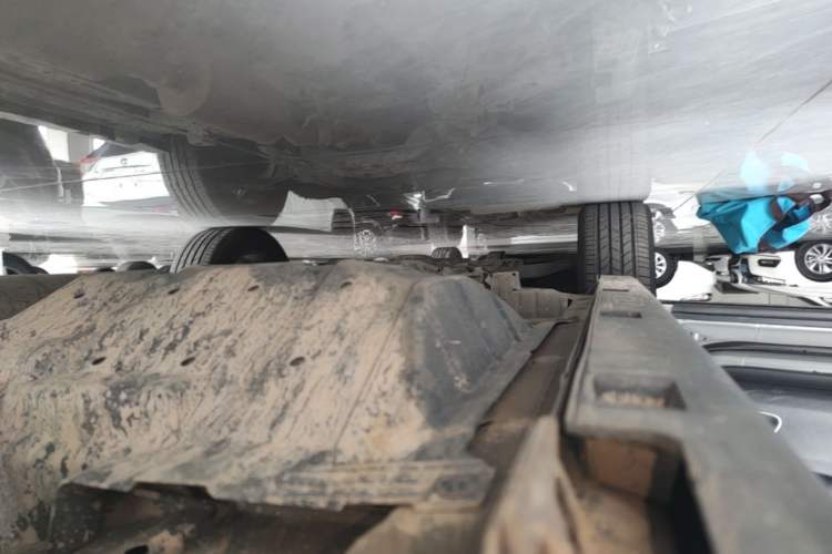 Used Dongfeng Aeolus AX7 2021 PRO 1.6T Automatic Smart Edition Left Side Sill