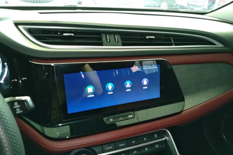 Used Dongfeng Aeolus AX7 2021 PRO 1.6T Automatic Intelligent Driving Edition Audio And AC Panel