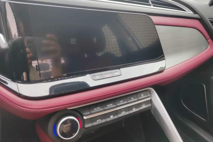 Used Dongfeng Aeolus AX7 2021 PRO 1.6T Automatic Intelligent Driving Edition Audio And AC Panel