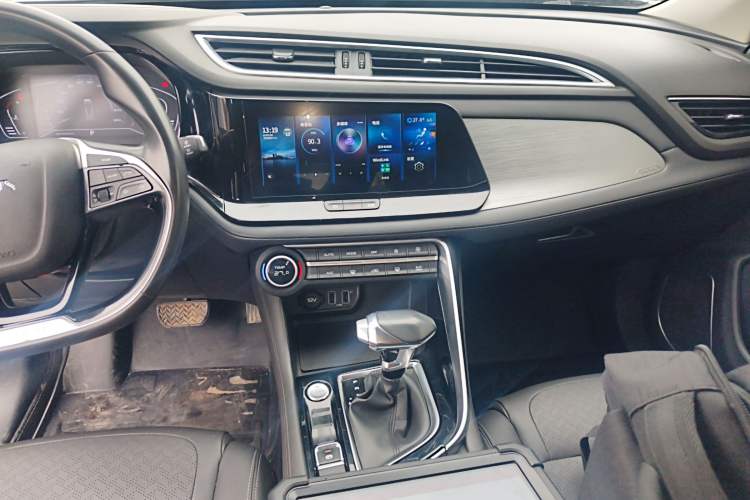 Used Dongfeng Aeolus AX7 2021 1.6T Automatic Zhiyue Edition Audio And AC Panel
