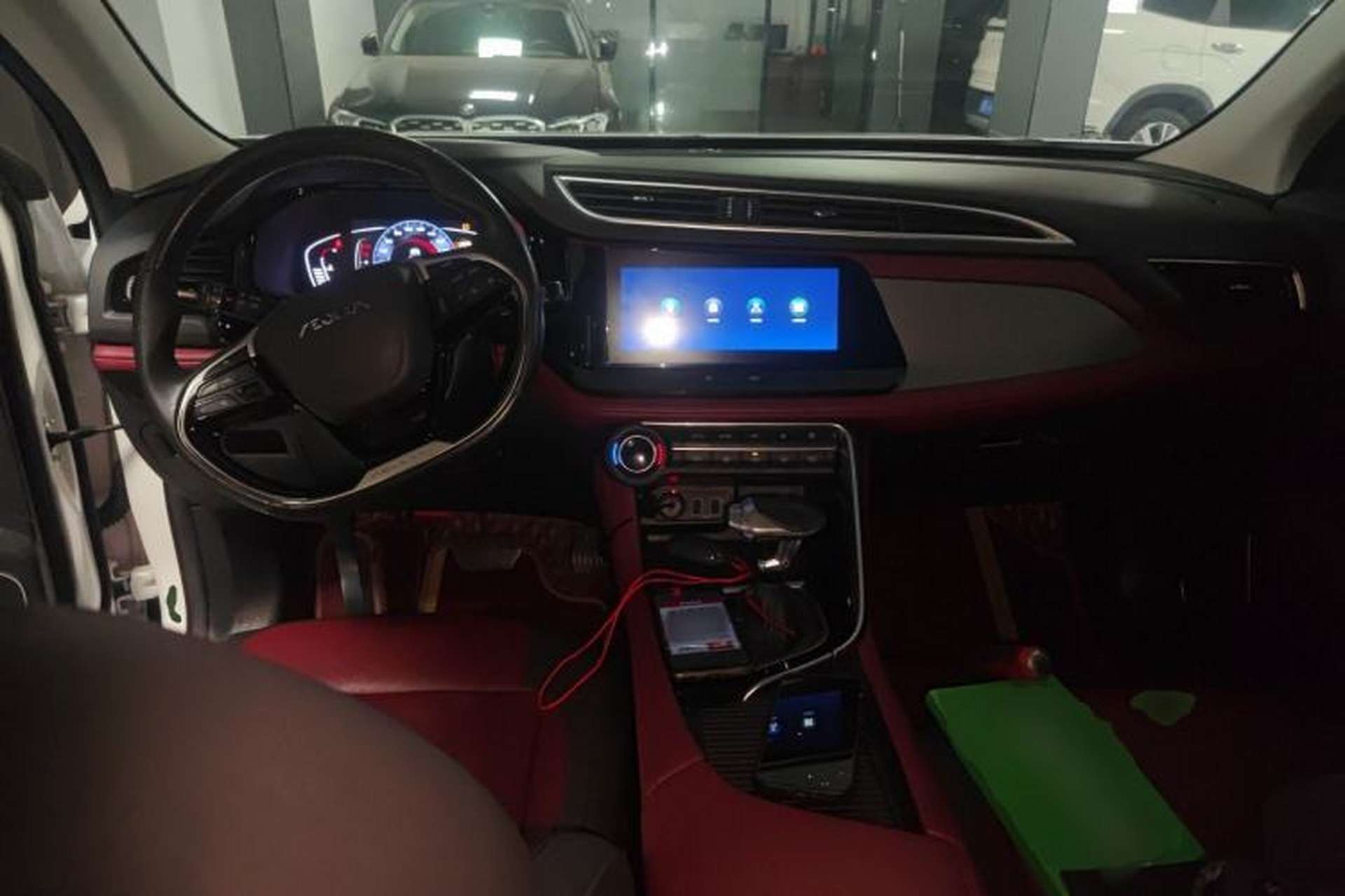 Used Dongfeng Aeolus AX7 2021 PRO 1.6T Automatic Smart Edition Center Console