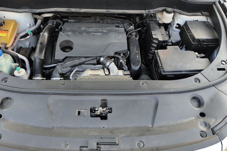 Used Dongfeng Aeolus AX7 2021 PRO 1.6T Automatic Glory Edition Engine Bay