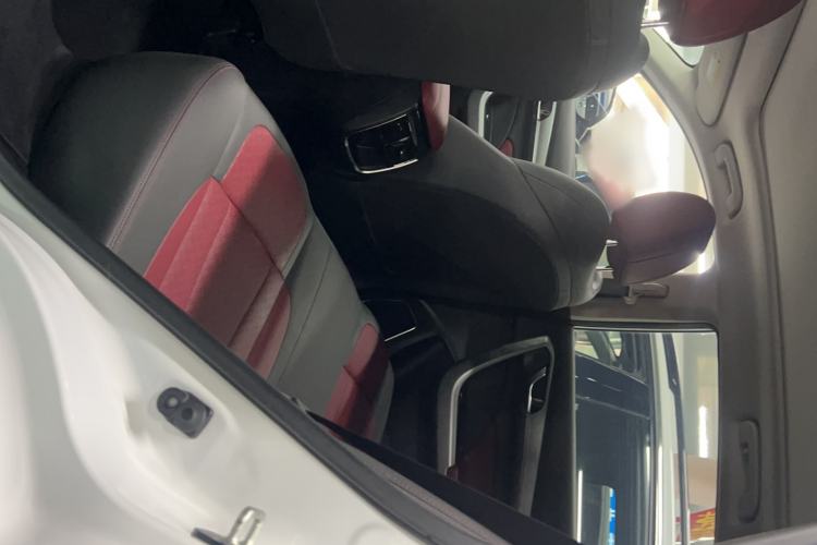 Used Dongfeng Aeolus AX7 2021 PRO 1.6T Automatic Smart Edition Exterior 3