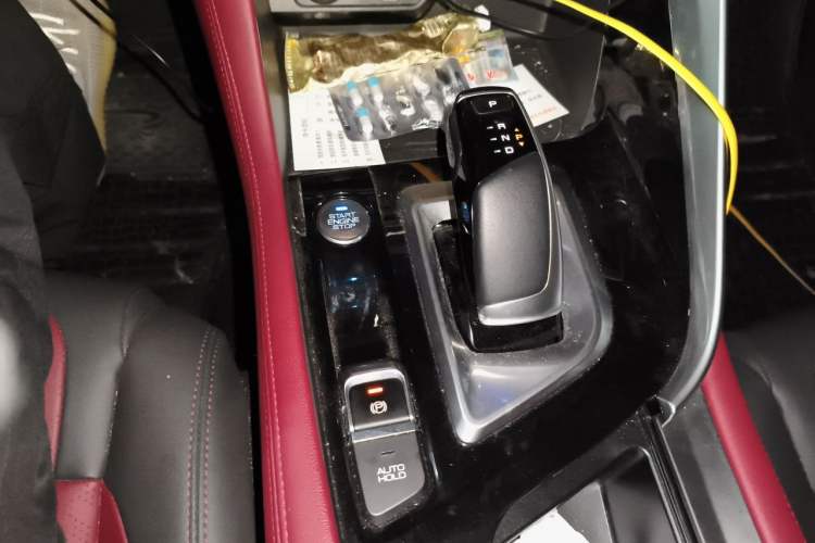 Used Dongfeng Aeolus AX7 2021 PRO 1.6T Automatic Glory Edition Gear Lever