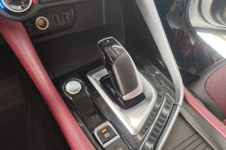 Used Dongfeng Aeolus AX7 2021 PRO 1.6T Automatic Intelligent Driving Edition Gear Lever