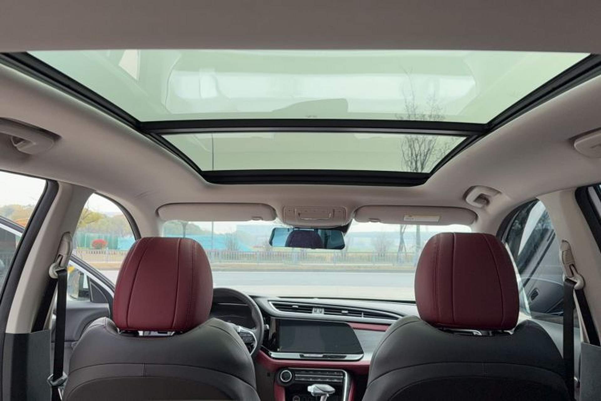 Used Dongfeng Aeolus AX7 2021 PRO 1.6T Automatic Business Edition Headliner
