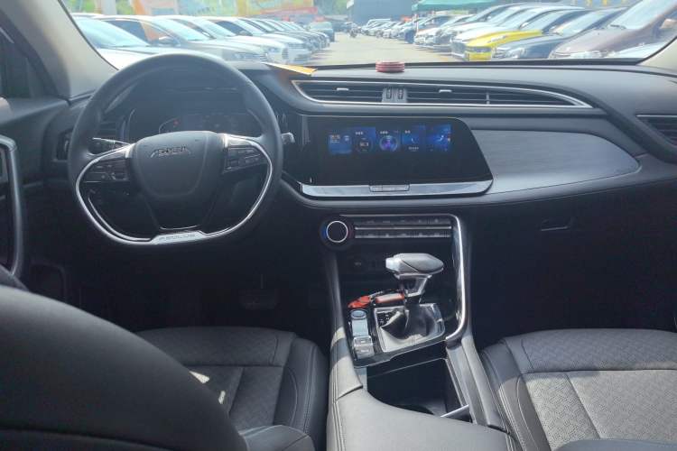 Used Dongfeng Aeolus AX7 2021 PRO 1.6T Automatic Smart Edition Interior 3