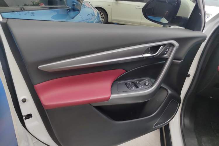 Used Dongfeng Aeolus AX7 2021 PRO 1.6T Automatic Intelligent Driving Edition Left Front Door Interior