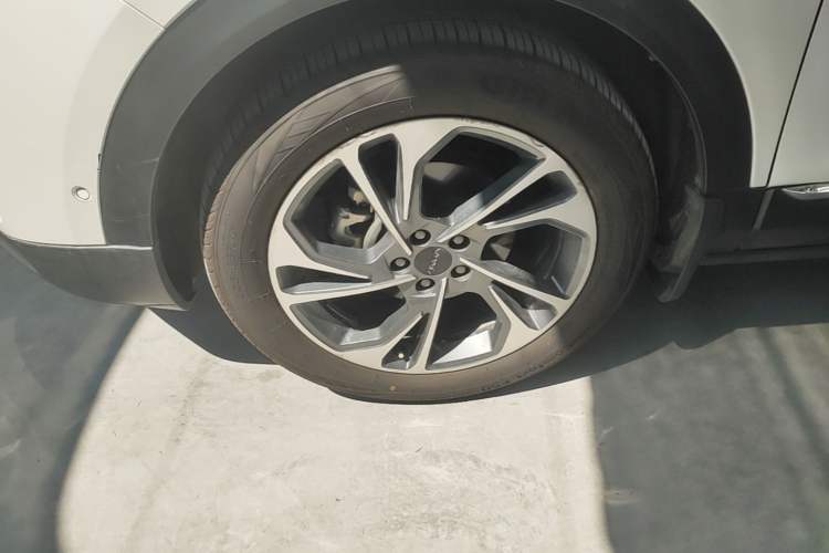 Used Dongfeng Aeolus AX7 2021 PRO 1.6T Automatic Glory Edition Left Front Wheel Hub